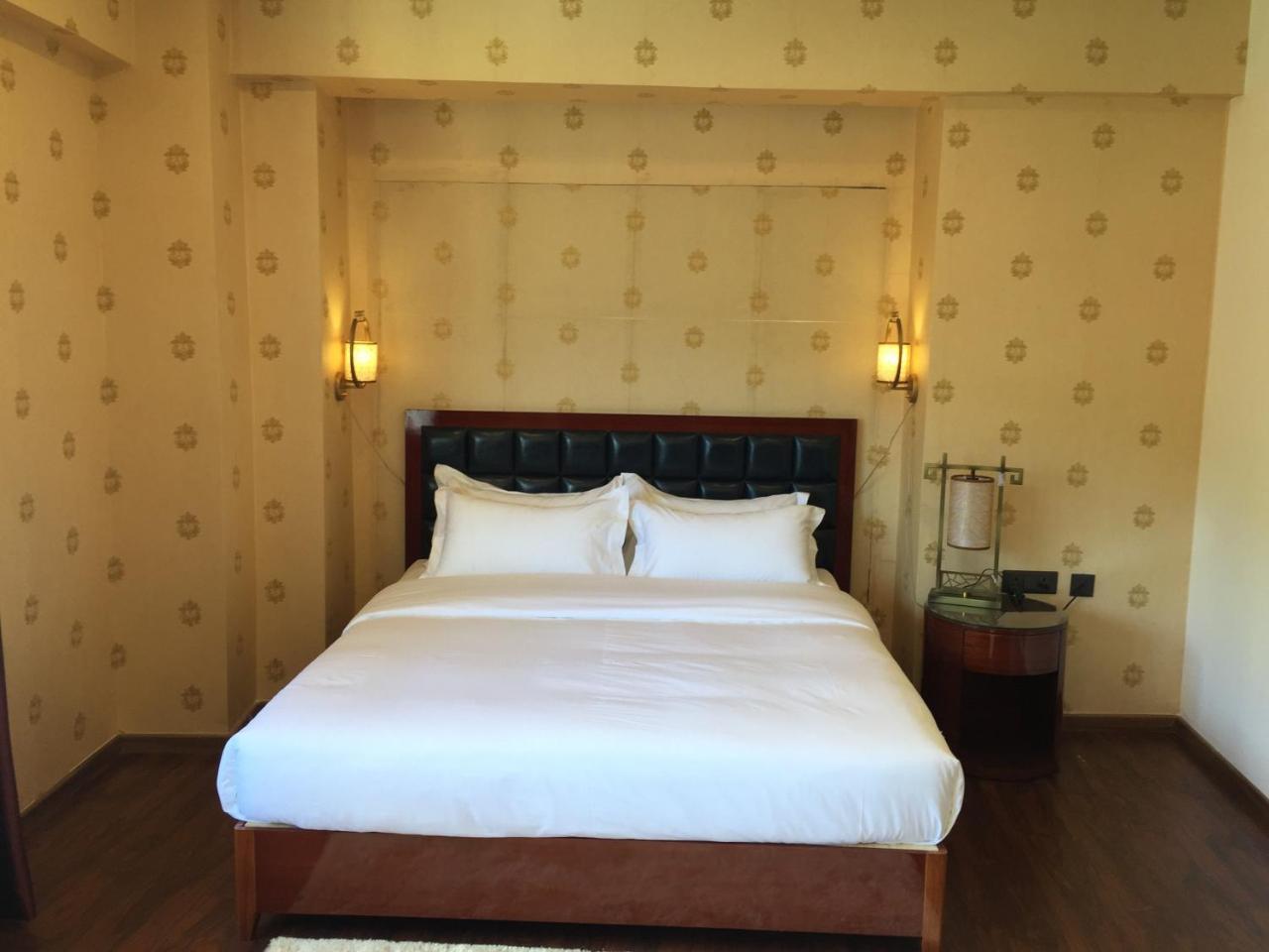 Bhutan Boutique Residency Thimphu Bagian luar foto