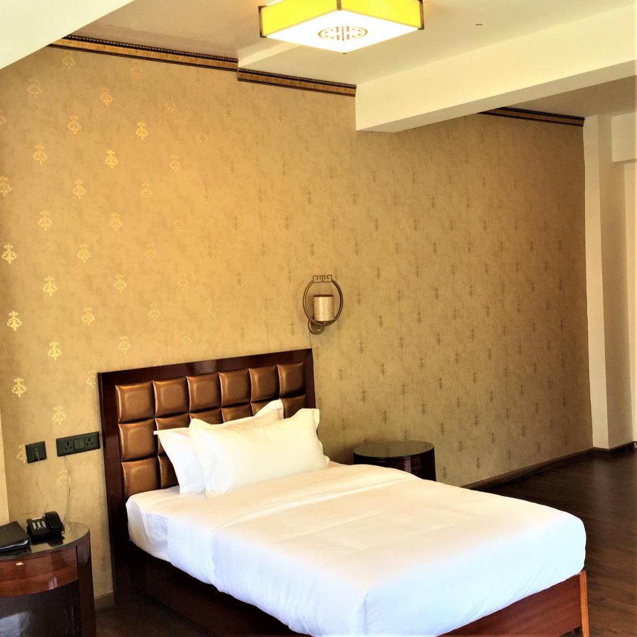 Bhutan Boutique Residency Thimphu Bagian luar foto